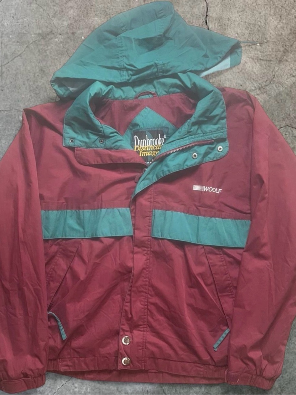 90s Red & Green Windbreaker
Jacket - Size L